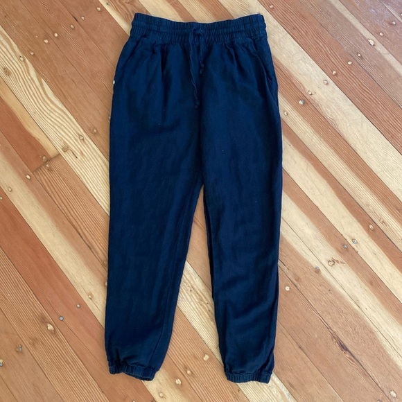 Adidas‎ Small - Picture 1 of 6
